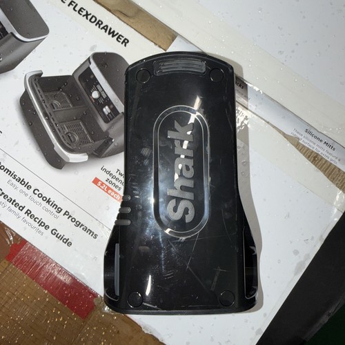 New genuine shark - shark, xsbt700eu
